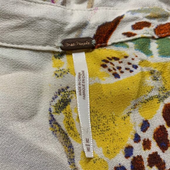 FREE PEOPLE Field Of Butterflies Tunic Top Size Medium Boho Chic Hi-Low - Picture 10 of 13